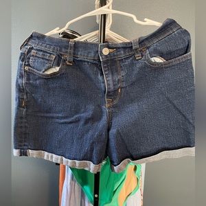 Old Navy cuffed denim shorts